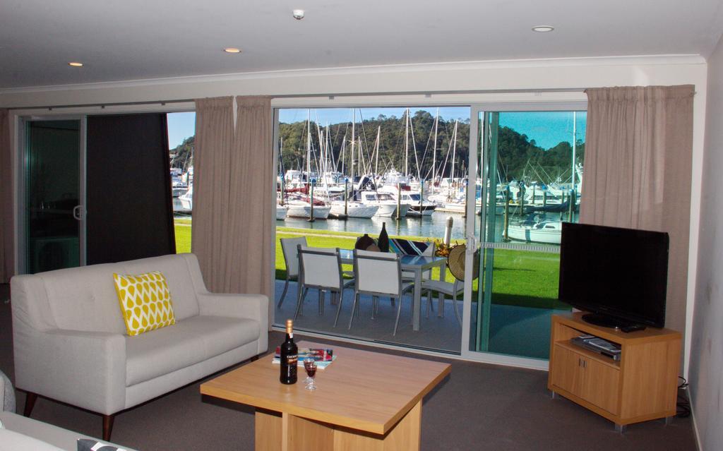 Marina Park Apartments Whitianga Exterior foto